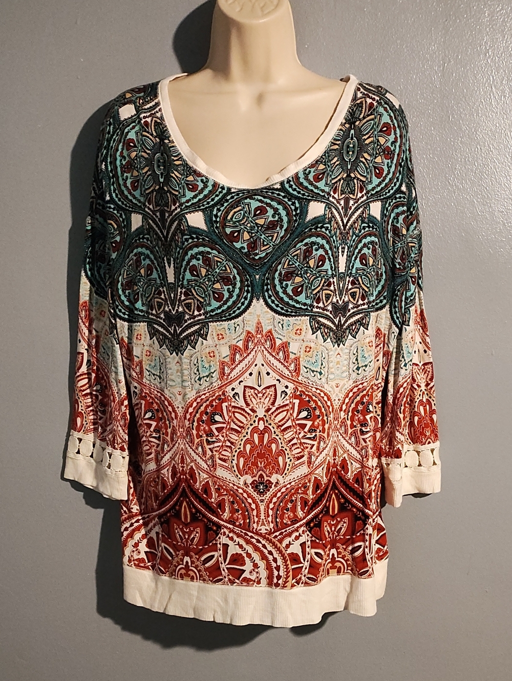 Cato Women's Scoop Neck Printed Blouse in Teal & Rust